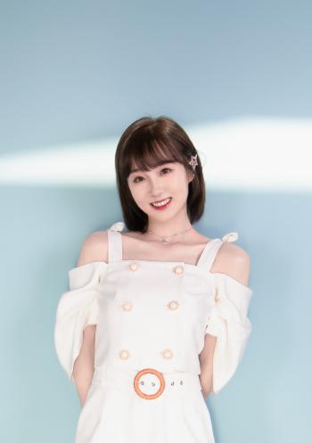 李子璇图片 _ 第(3)张