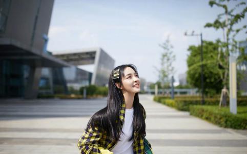 美女李莎图片 _ 第(9)张