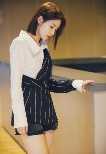 美女苏青图片 _ 第(4)张