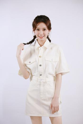 高清中国内地福建省福州女演员郑合惠子温婉动人写真图片第3张