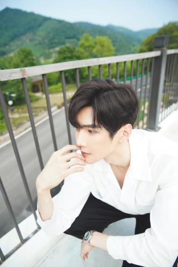 中国内地男演员彦希时尚杂志写真图片第1张