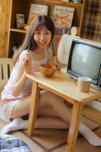美女李莎图片 _ 第(5)张