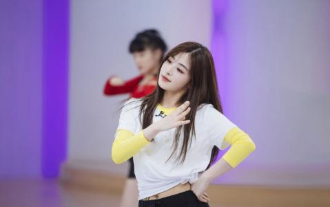 张含韵清新恬静居家写真图片第3张