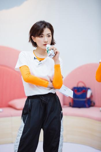万茜图片 _ 第(5)张