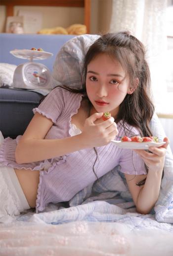 盖玥希黄裙优雅时尚写真图片第6张
