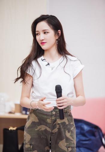 孟佳图片 _ 第(1)张
