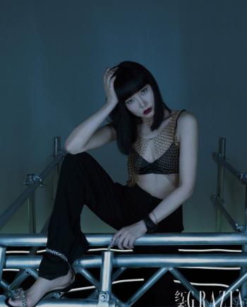 美女黄龄图片 _ 第(4)张