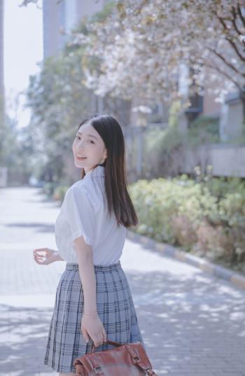 长直发发型图片 _ 第(15)张