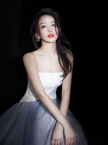 高清大陆女明星罗秋韵性感写真图片第6张