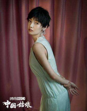 湖北武汉女演员赵粤性感甜酷舞台照图片第3张
