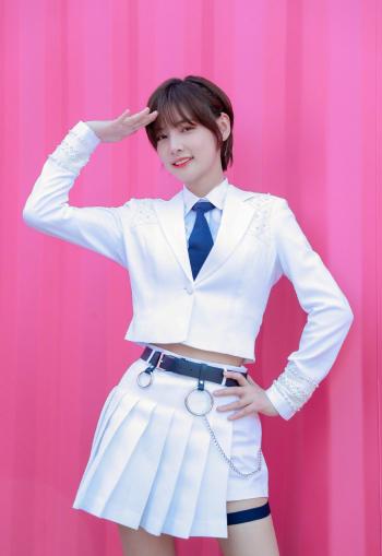 湖北武汉女演员《创造营2020》赵粤图片第0张