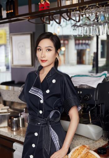 华语影视上海女演员冻龄女神性感大长腿写真第0张
