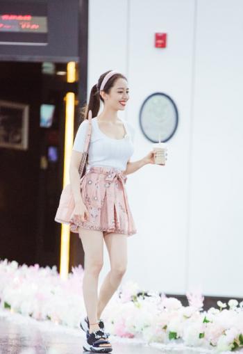 娱乐综艺吉娜《妻子的浪漫旅行4》第七期剧照图片第6张