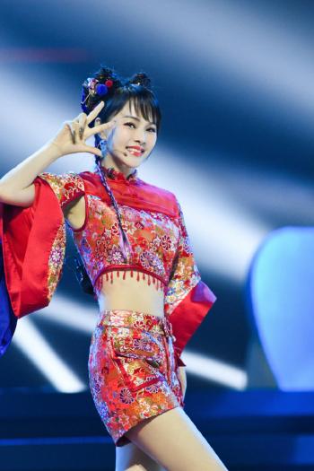 高清韩国京畿道南扬州男明星Runningman李光洙和金钟国丫土豆广告高清图片第1张
