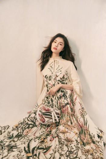 超模何穗图片 _ 第(6)张