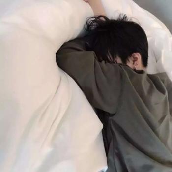 超酷暗黑微信男生头像图片第5张