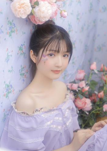 性感露背短裙美少女手机壁纸图片_高清手机壁纸图片大全第0张