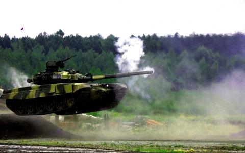 T-90主战坦克重火力高清桌面壁纸第6张