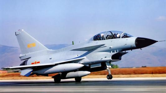 中国歼-10战斗机桌面壁纸之高清军事壁纸第3张