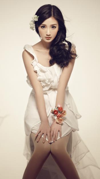 高清中国天津女演员《锦绣未央》毛晓彤古装精美剧照高清手机壁纸下载第1张
