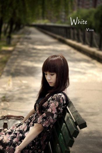 流行表情包唯美意境非主流颓废美女写真手机壁纸第1张
