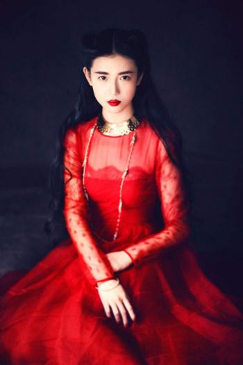 高清湖北武汉美女张辛苑水中静态唯美魅惑写真第3张