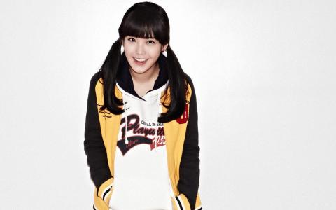 高清韩国首尔女歌手演员清纯可爱IU李智恩写真电脑桌面壁纸下载第1张