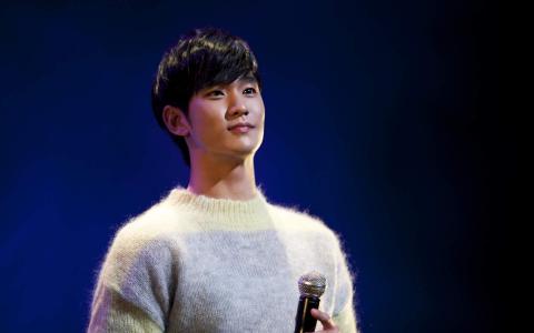 高清北道清州男星韩国明星金秀贤高清电脑桌面主题壁纸(四)第0张