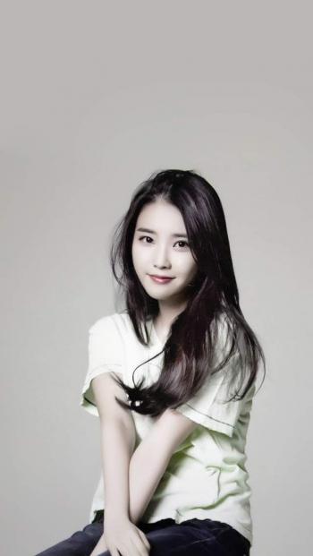 高颜值韩国美女yurisa写真集手机壁纸下载第1张