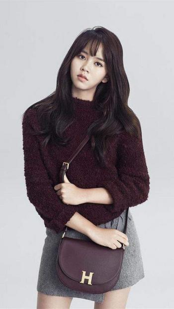 高清韩国女演员美女金所炫时尚杂志写真图片第1张