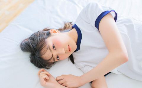 可爱女生创意手机壁纸图片第1张