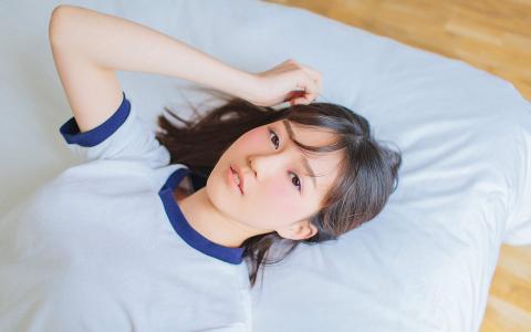 可爱女生创意手机壁纸图片第3张