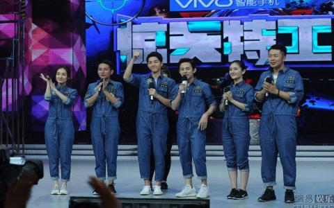 韩国男星金范酷炫帅气时尚简约写真桌面壁纸(一)第4张