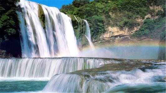 2017年12月雄伟壮观的瀑布风景高清日历壁纸第5张