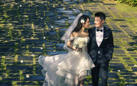 霍建华林心如婚纱照图片桌面壁纸第4张