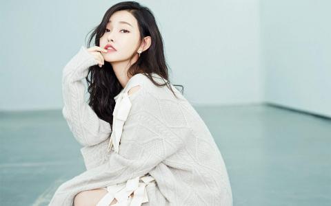高清山东潍坊美女童菲西装霸气红唇撩人写真图片第0张