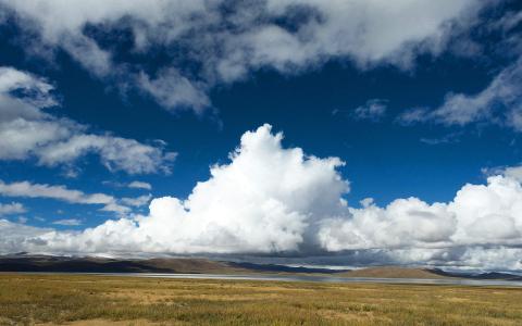 2015年1月日历壁纸唯美好看的蓝天白云自然风景图片合集第1张