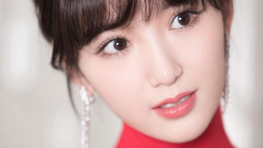 高清中国天津女演员清纯美女明星毛晓彤高清桌面壁纸第1张