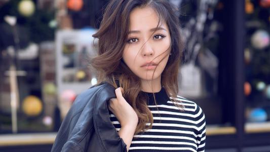高清黑龙江省伊春美女张靓颖俏皮少女风减龄写真图片第1张