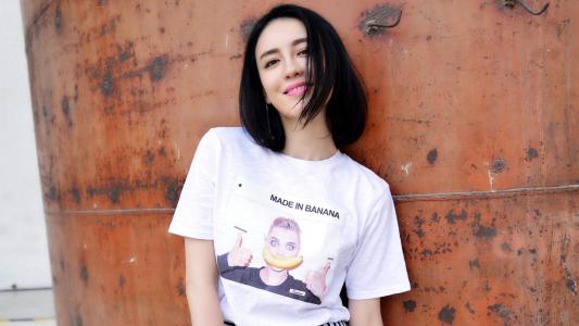 山东籍内地女演员美女演员吕佳容高清壁纸第3张