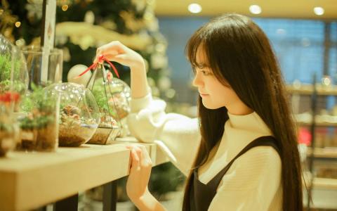 高清书本素材清纯书本美女高清桌面壁纸第2张