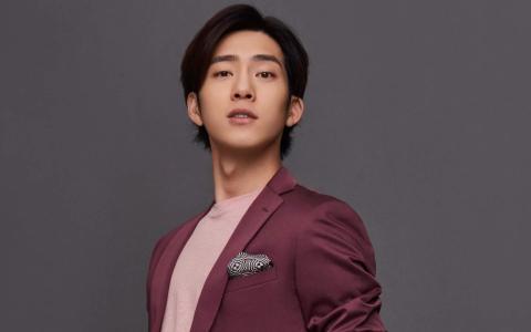 中国内地影视男演员井柏然帅气时尚高清写真桌面壁纸第1张