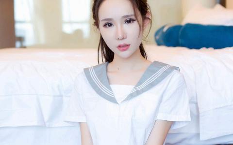 漂亮大陆台湾学生妹制服诱惑高清电脑桌面壁纸第0张