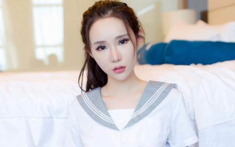 漂亮大陆台湾学生妹制服诱惑高清电脑桌面壁纸第1张
