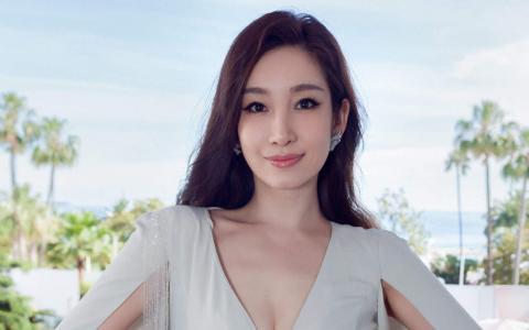 秦海璐图片 _ 第(2)张