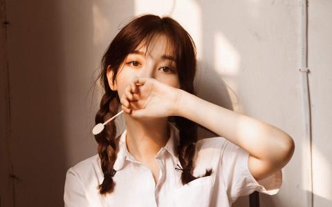 粉嫩小女生图片 _ 第(4)张