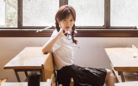 粉嫩小女生图片 _ 第(10)张