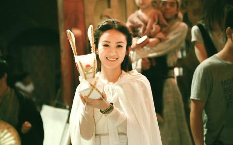 《青丘狐传说》唐艺昕高清桌面壁纸图片下载第1张