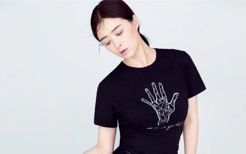 蒋欣图片 _ 第(1)张