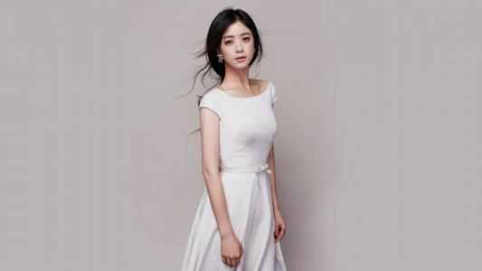 高清内地祖籍湖南益阳女演员蒋欣气质迷人写真图片第0张